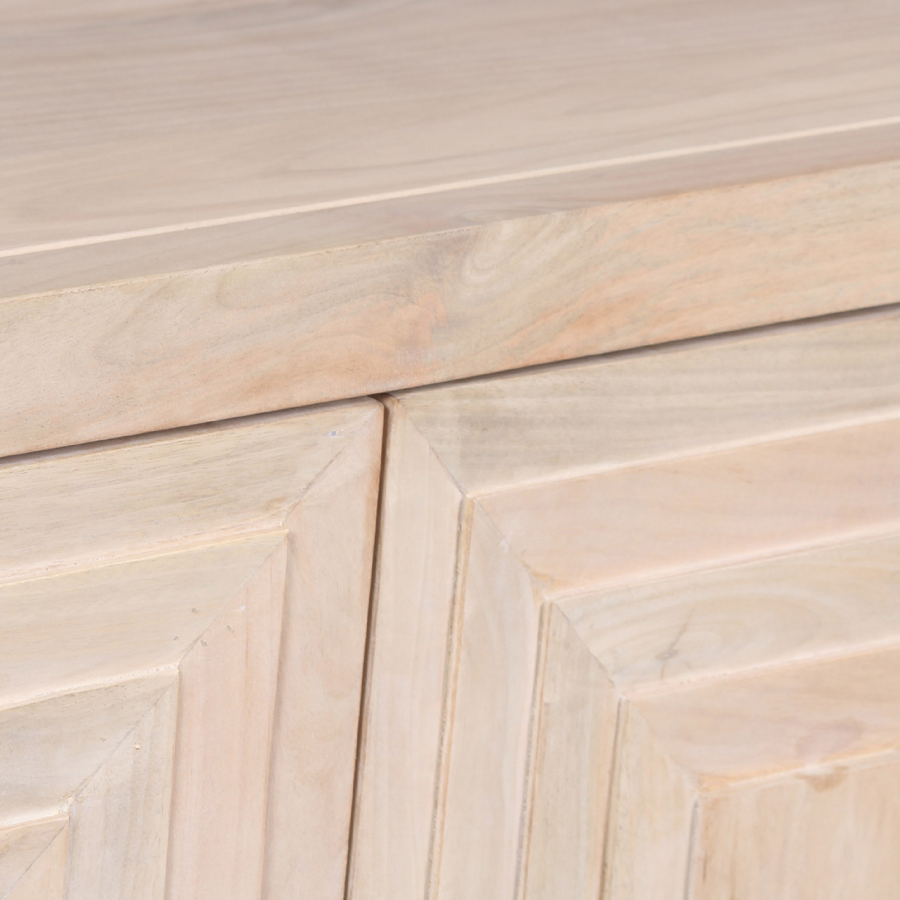 Reevira Mango Wood 4 Door Sideboard